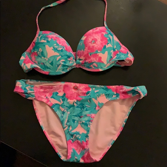 Xhilaration Other - Xhilaration bikini swimsuit medium